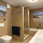 Het Strandleven 104 דירה *