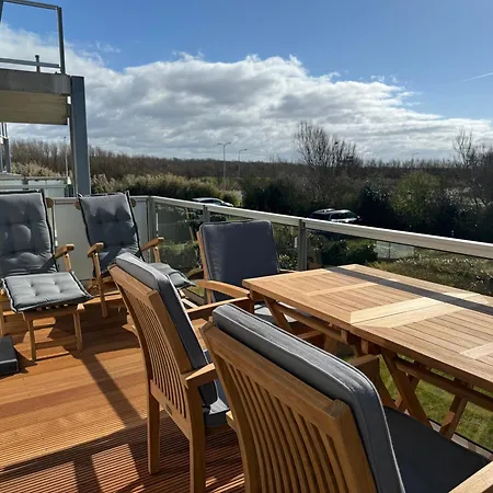 Het Strandleven 104 Apartment