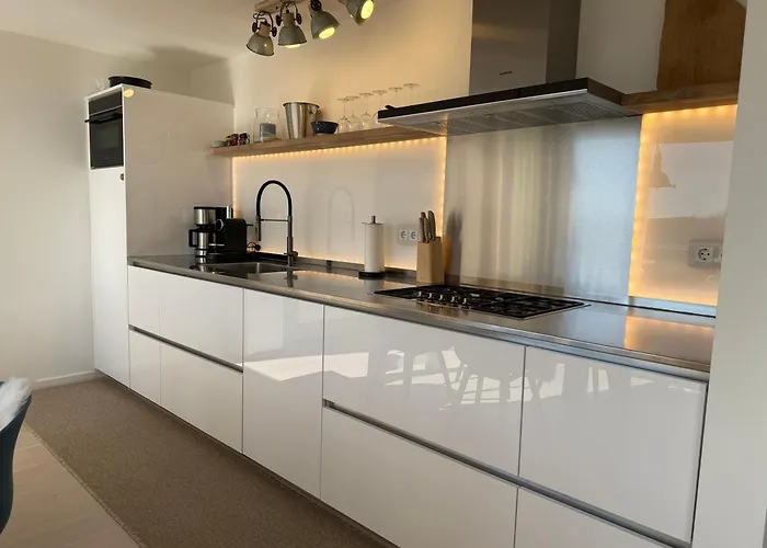 Apartment Het Strandleven 104 *