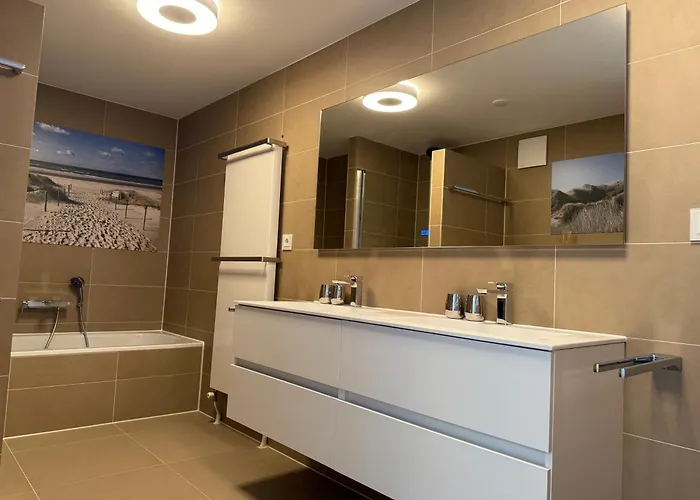 Apartment Het Strandleven 104 *